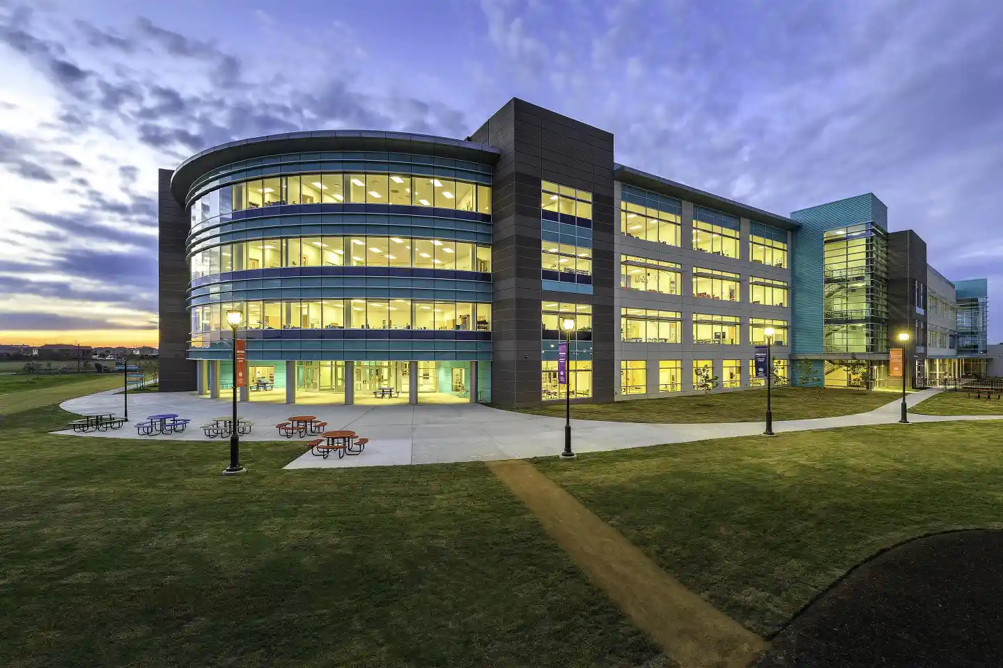 WSGallery-BIS-Houston-Facilities-4